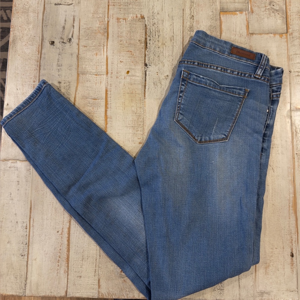 Blank NYC Medium Wash Denim with Contrast Stitching